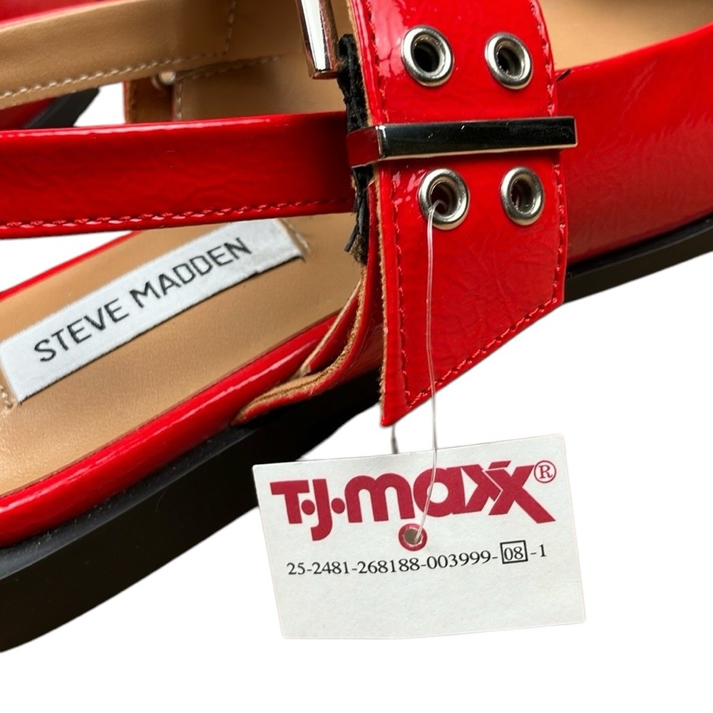 Steve Madden Smokee Red Patent Buckle Slingback Flats NWT - Picture 11 of 13